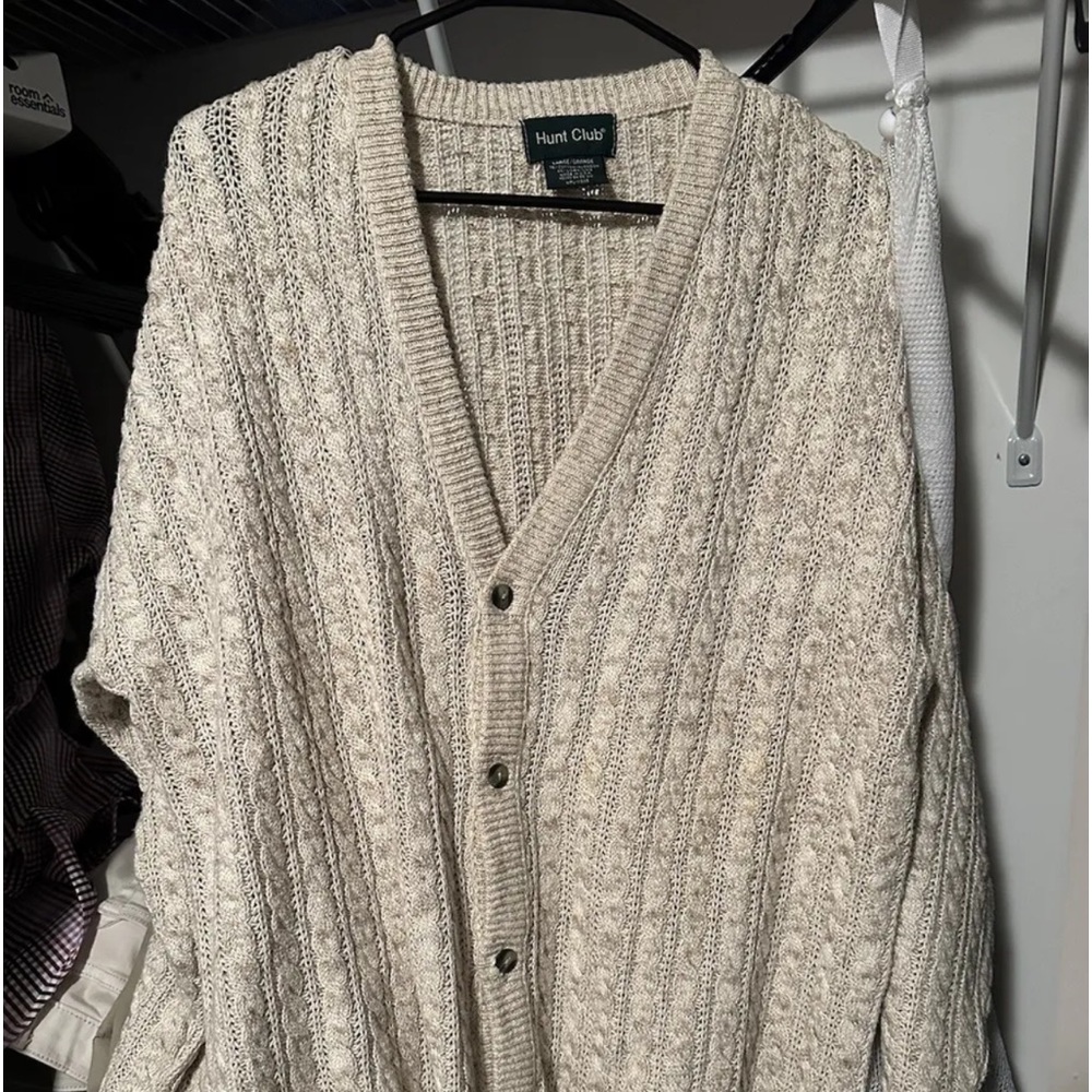 Men’s button up sweater